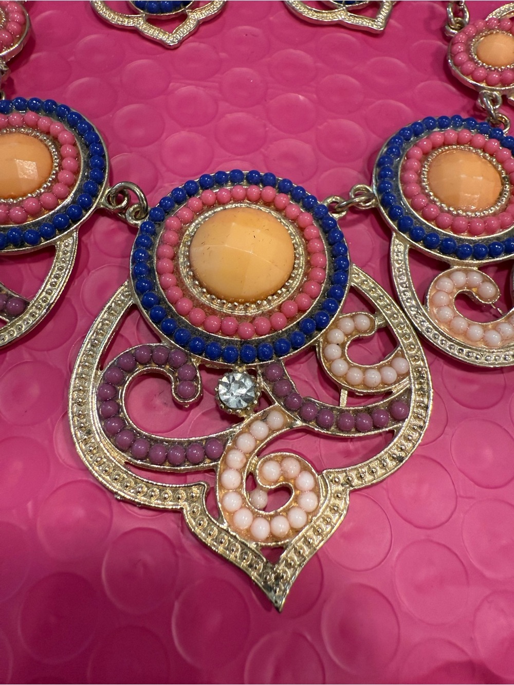 Asian inspired statement necklace & dangle earring set - Picture 5 of 10